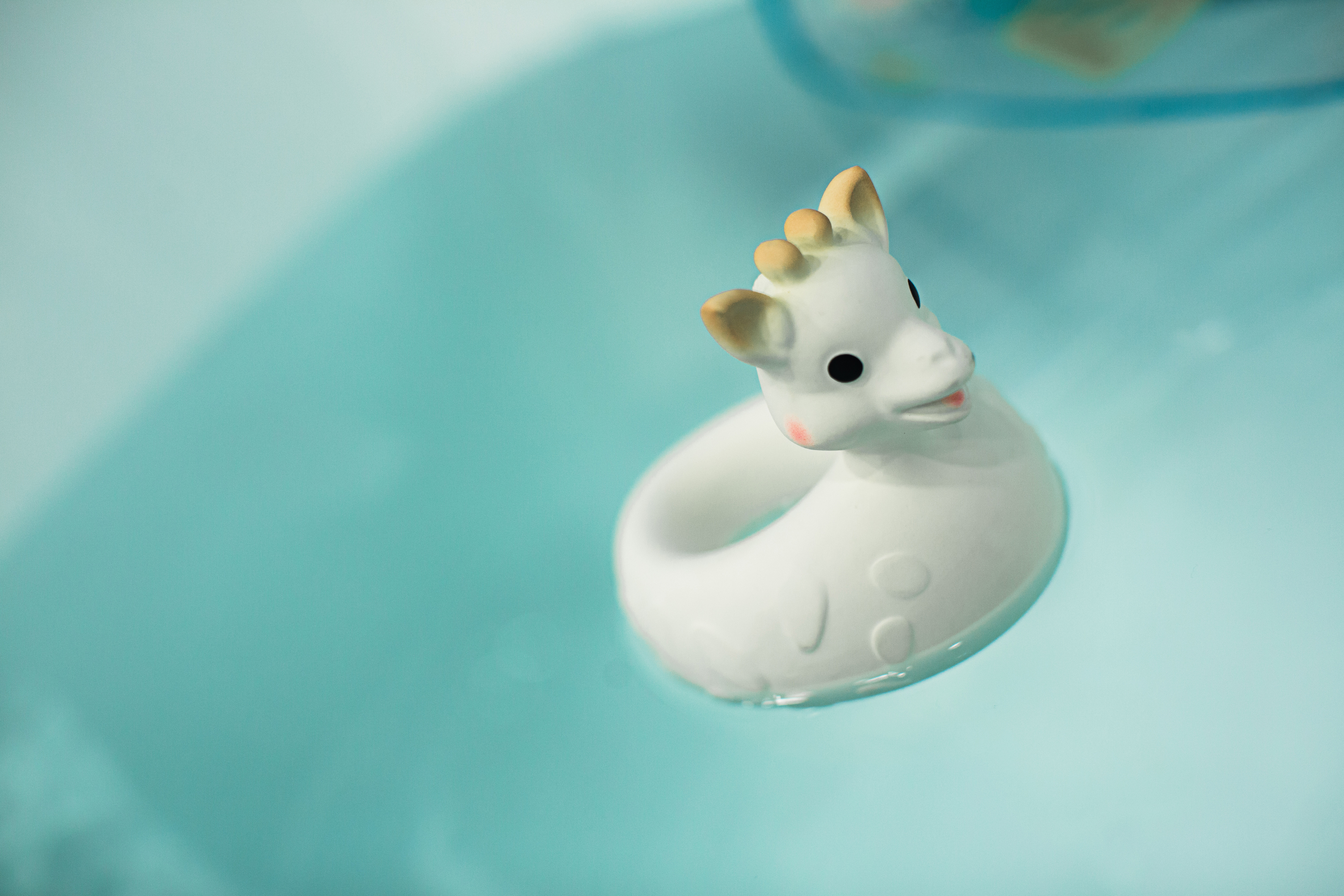Sopure Bath toy Sophie la girafe (made from 100% natural rubber)