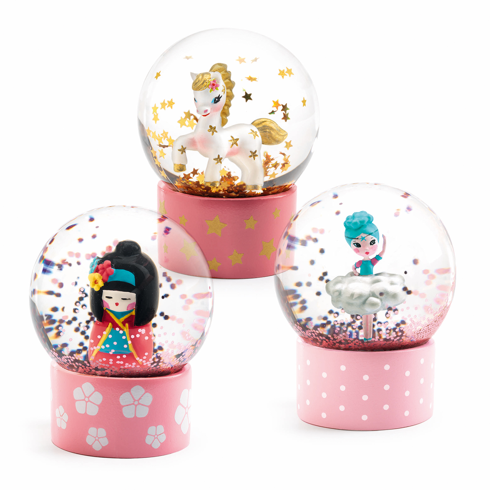 9 snowglobes display - So cute