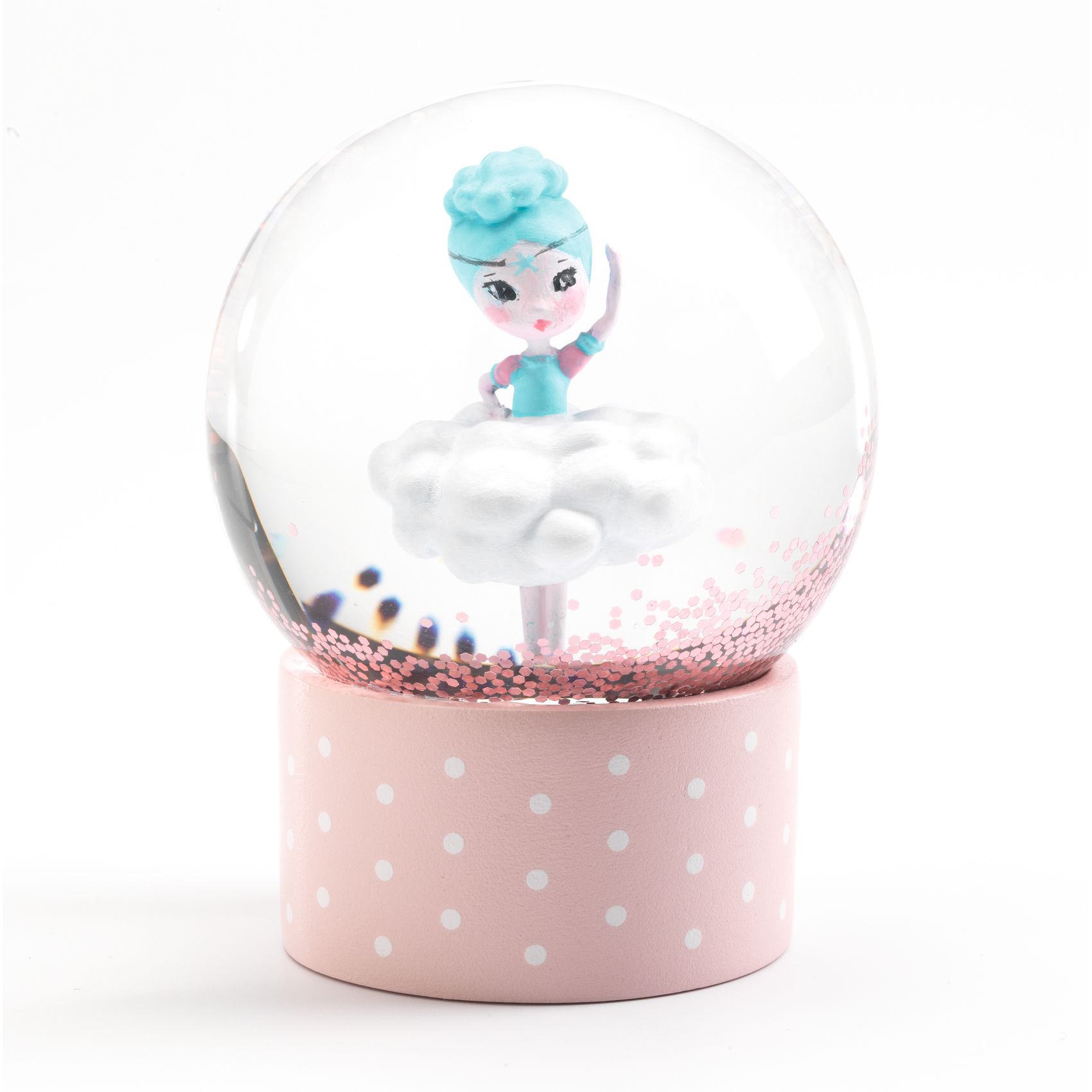 9 snowglobes display - So cute