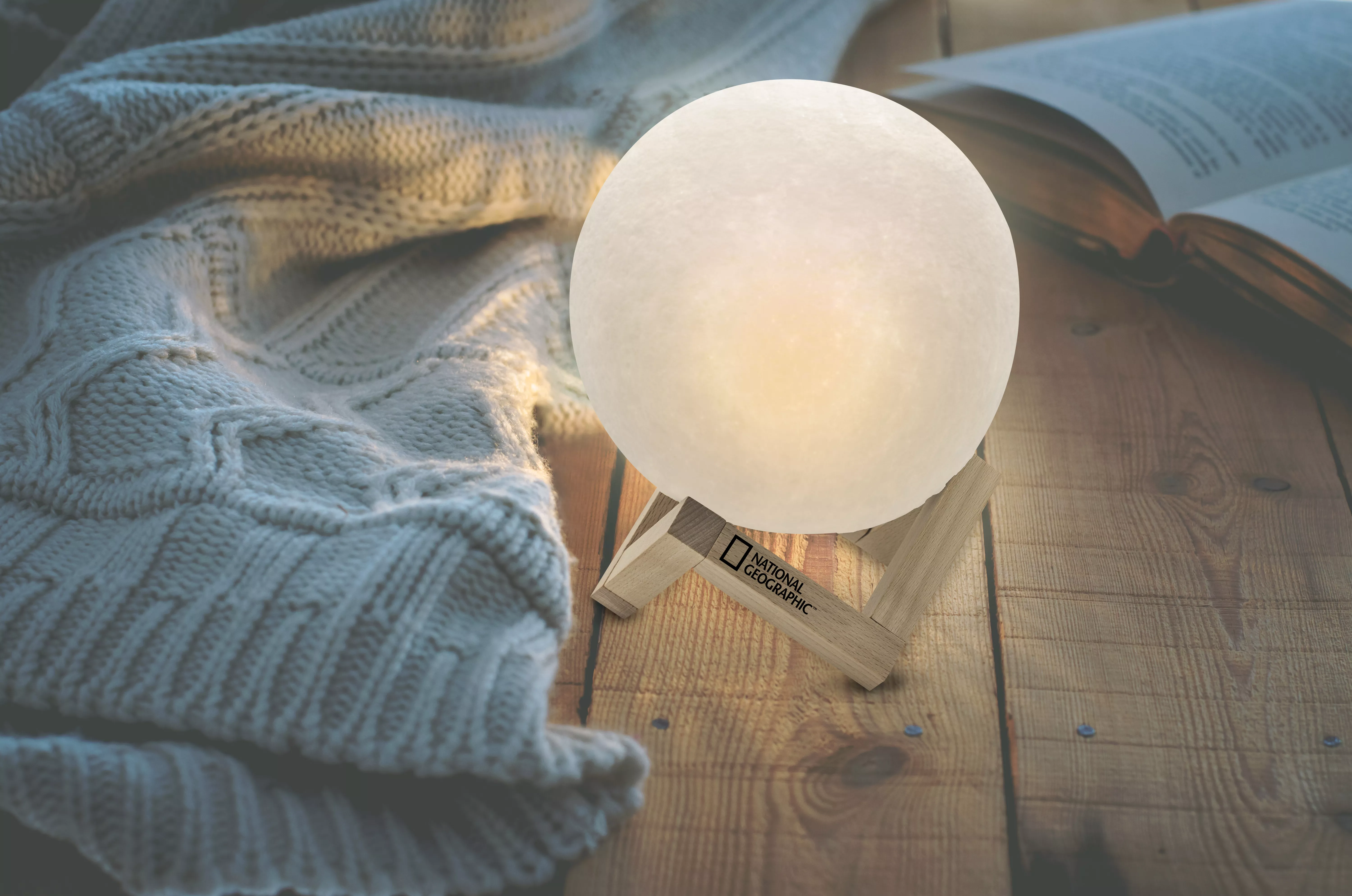 National Geographic 3D Moon Lamp with stand