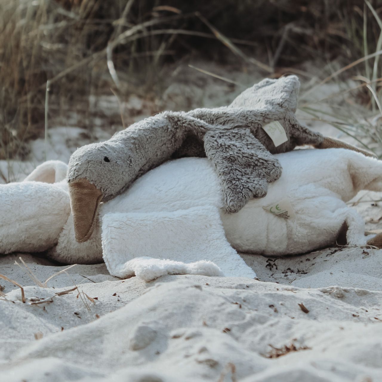 Cuddly animal Goose small | grey