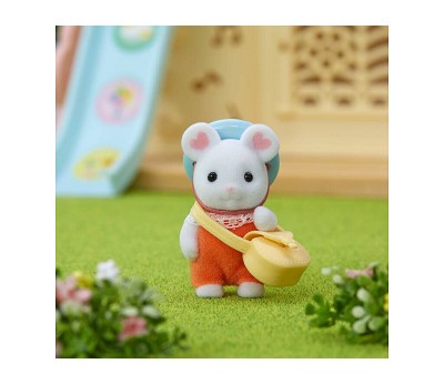 Marsmallow mouse baby