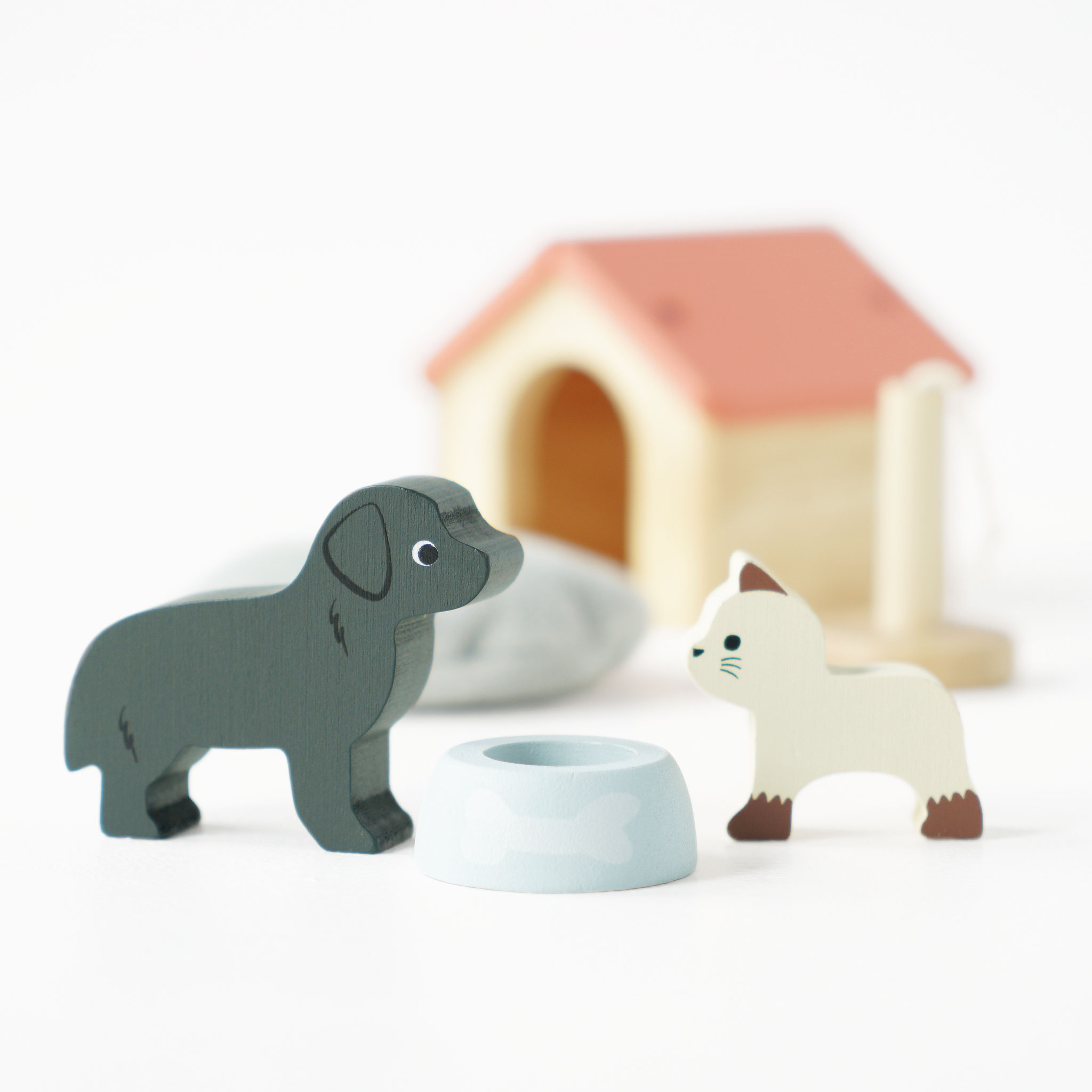 Dolls House Pet Set - 6 Piece (6) FSC 100%