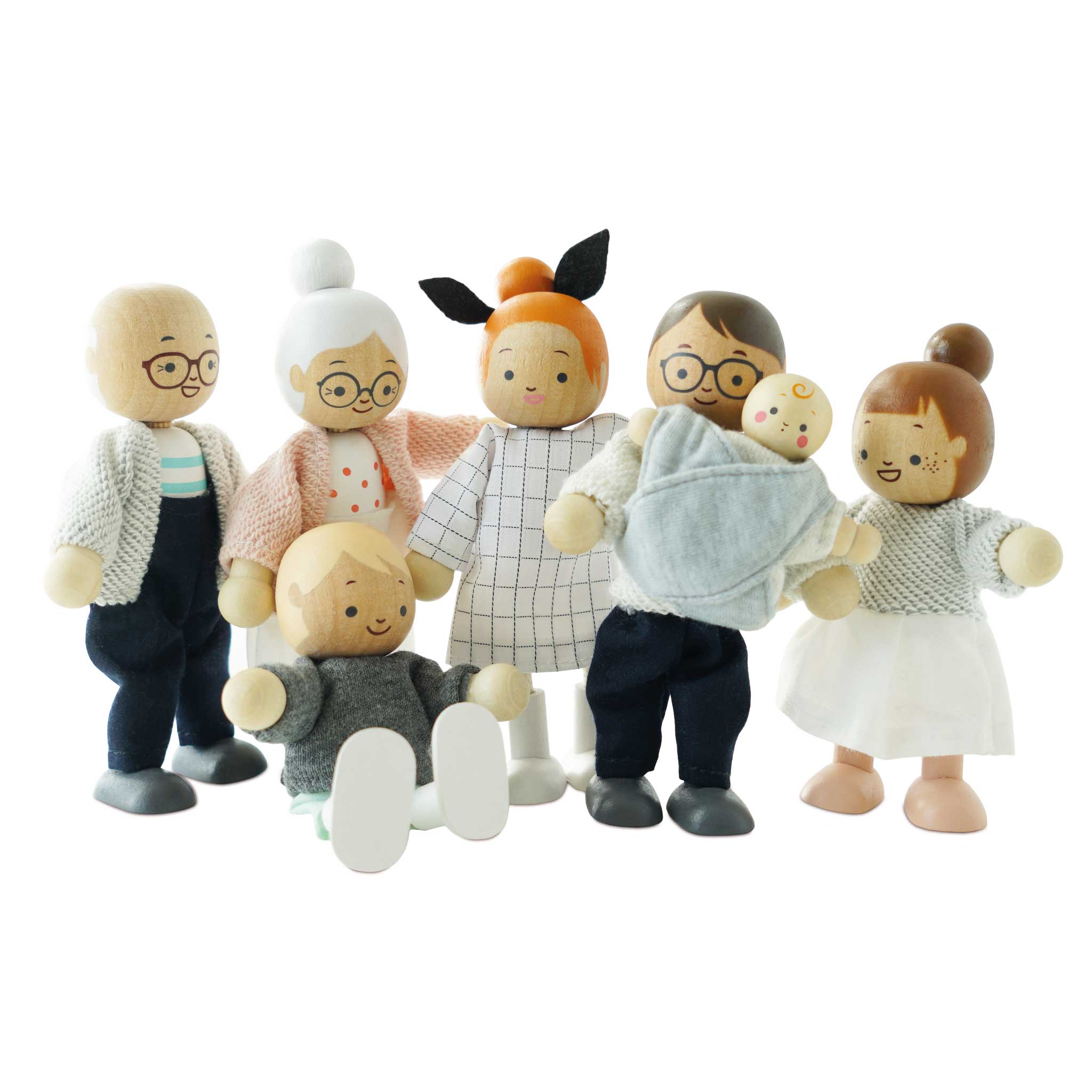 Dolls House Family - 7 Piece (6) FSC 100%