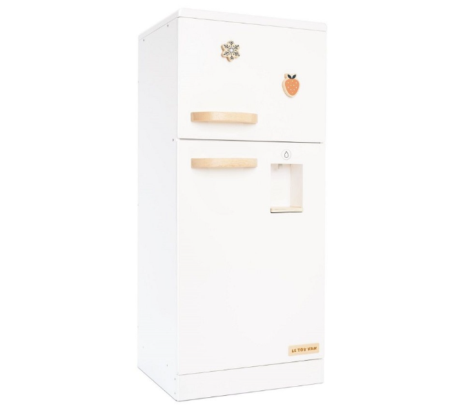 Kitchen Freestanding Fridge Freezer (1) FSC 100%