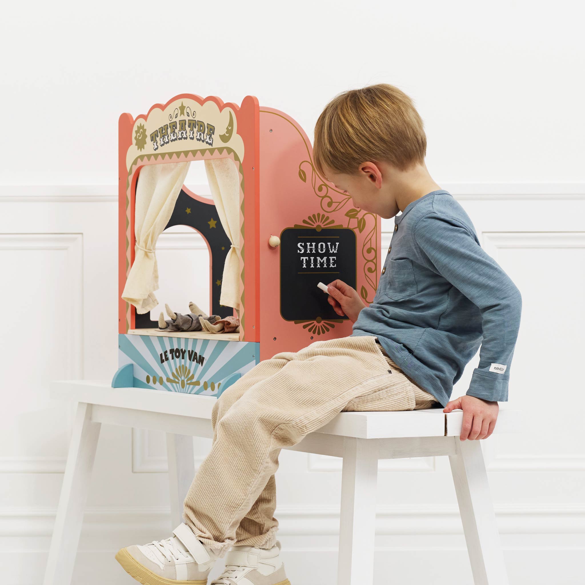 Tabletop Puppet Wooden Theatre (2) FSC 100%