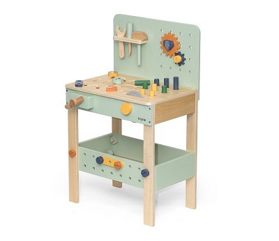 Wooden work bench