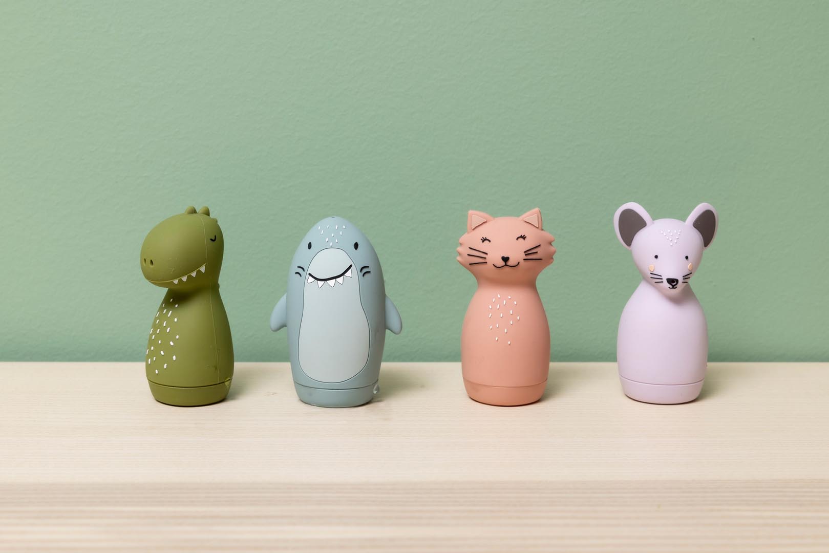 Bath toy splashing animals - Mrs. Cat & Mrs. Mouse