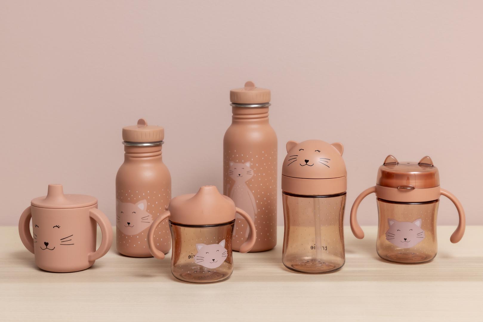 Sippy cup with handles - Mrs. Cat