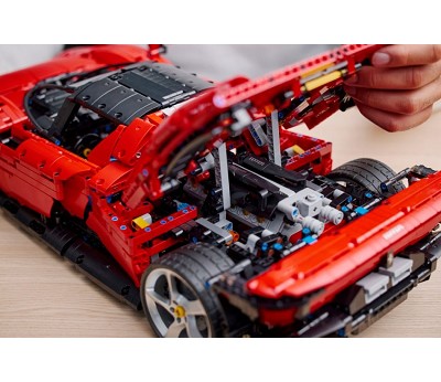6379494 - Ferrari Daytona SP3