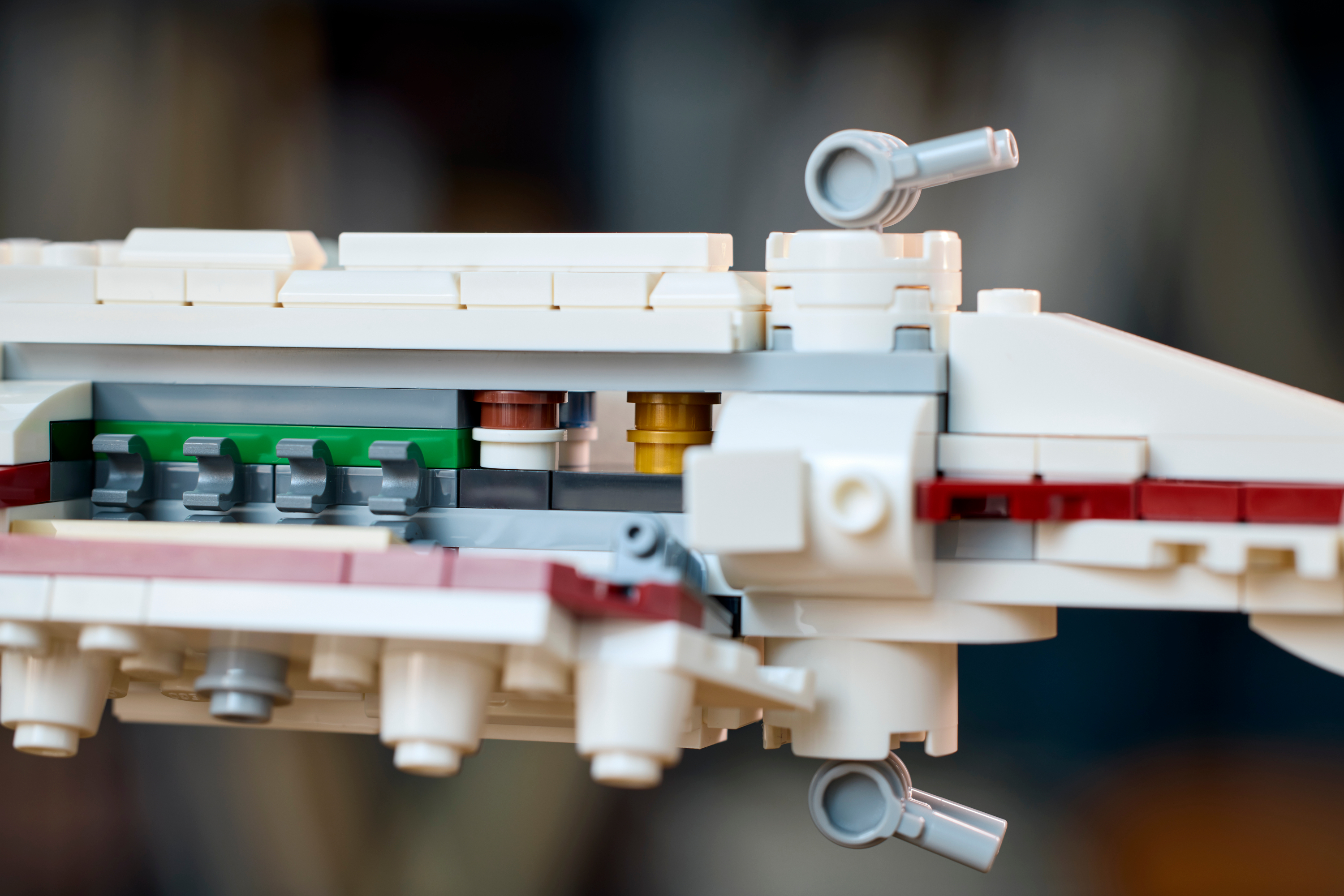 6470425 - Tantive IV™