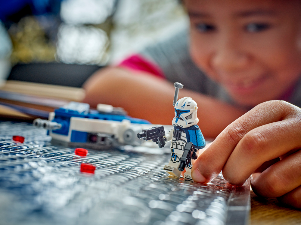 6470449 - Y-Wing™-mikrojageren til Captain Rex™