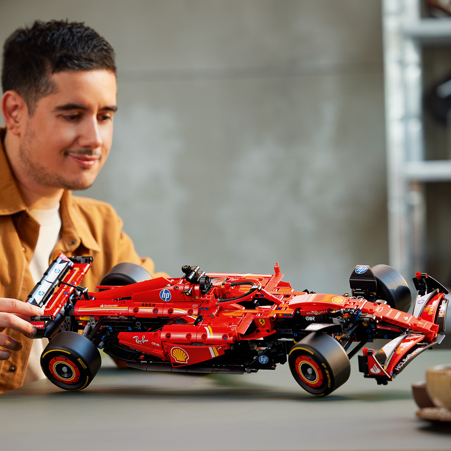 6526820 - Ferrari SF-24 F1-bil