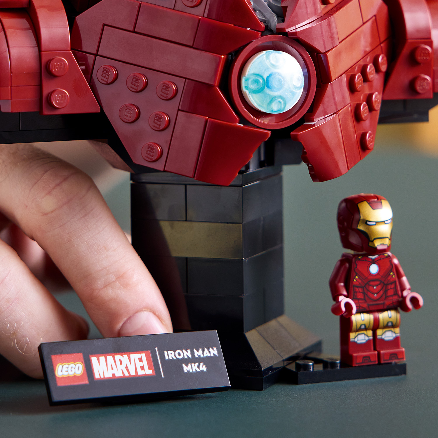 6529125 - SH Marvel Byste av Iron Man