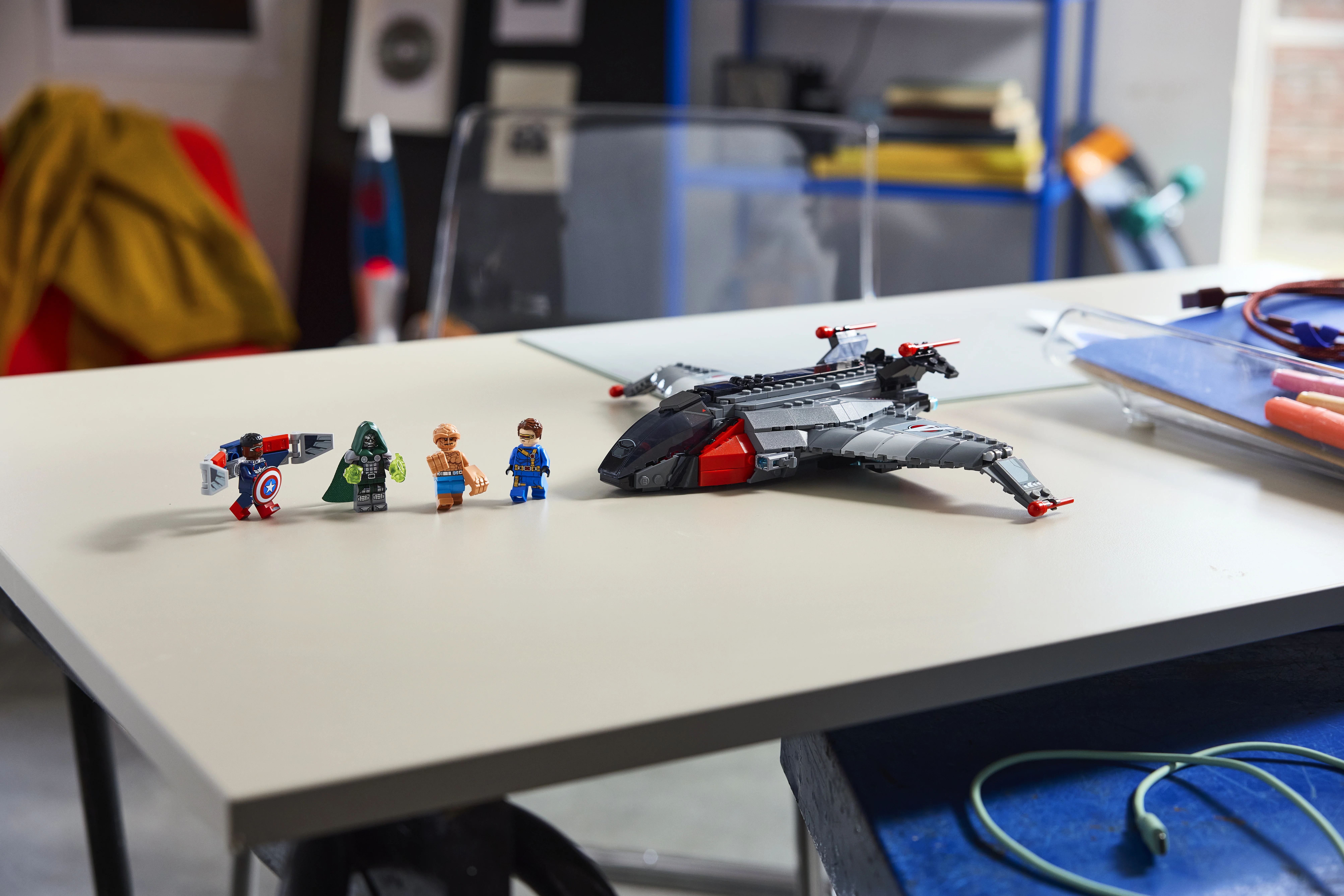 6588684 - Avengers: Doomsday – Quinjet