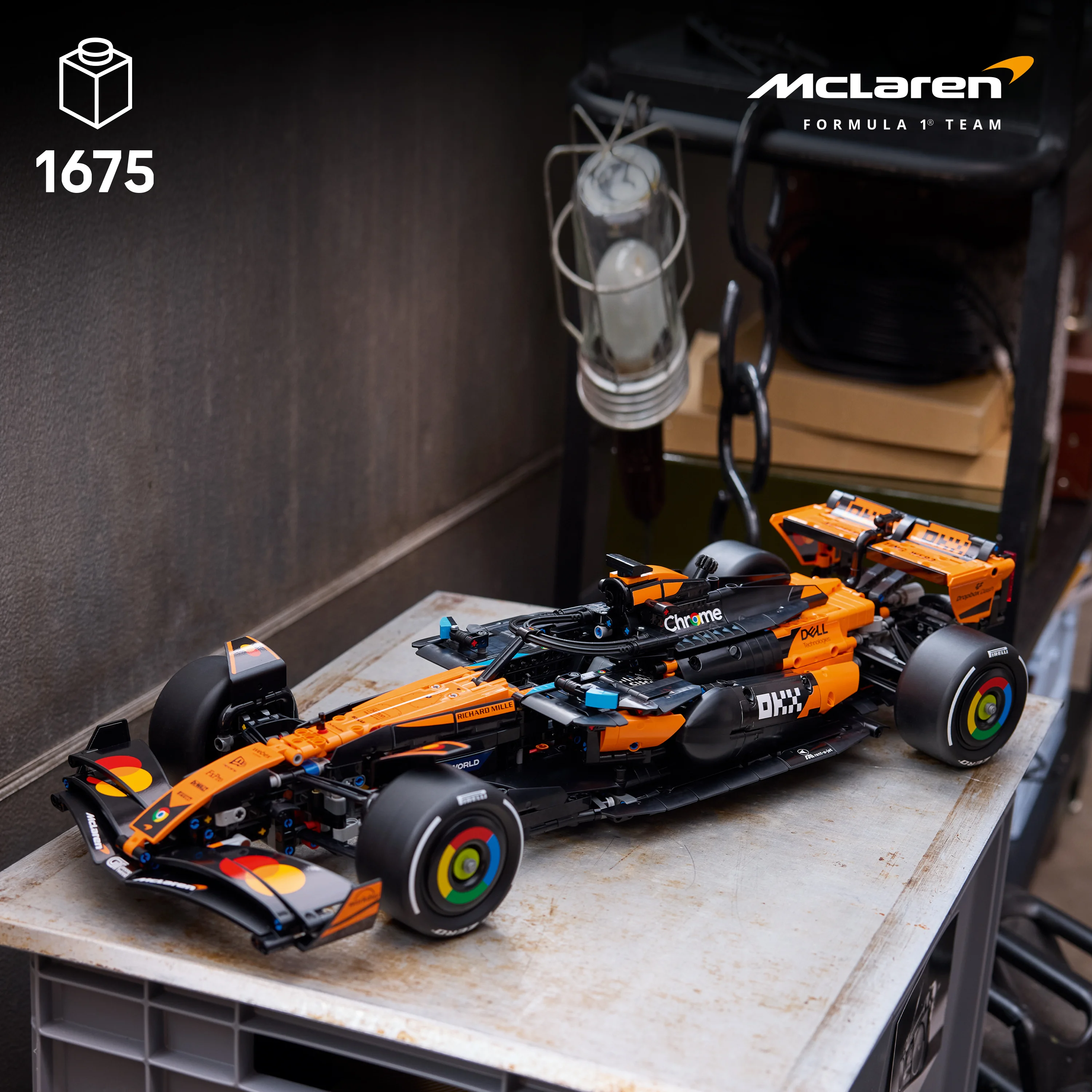 6588575 - McLaren MCL39 F1®-bil