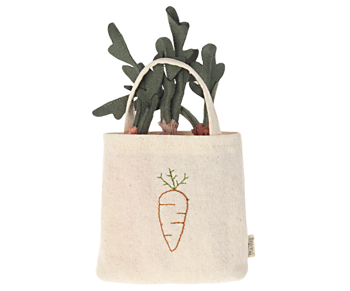Carrots in shopping bag, Mini