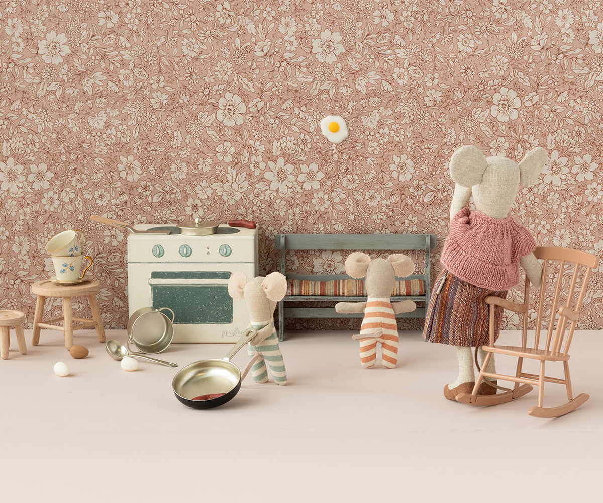 Cooking set. Mouse