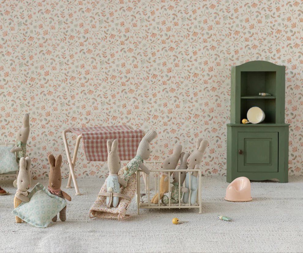 Miniature corner cabinet - Dark green