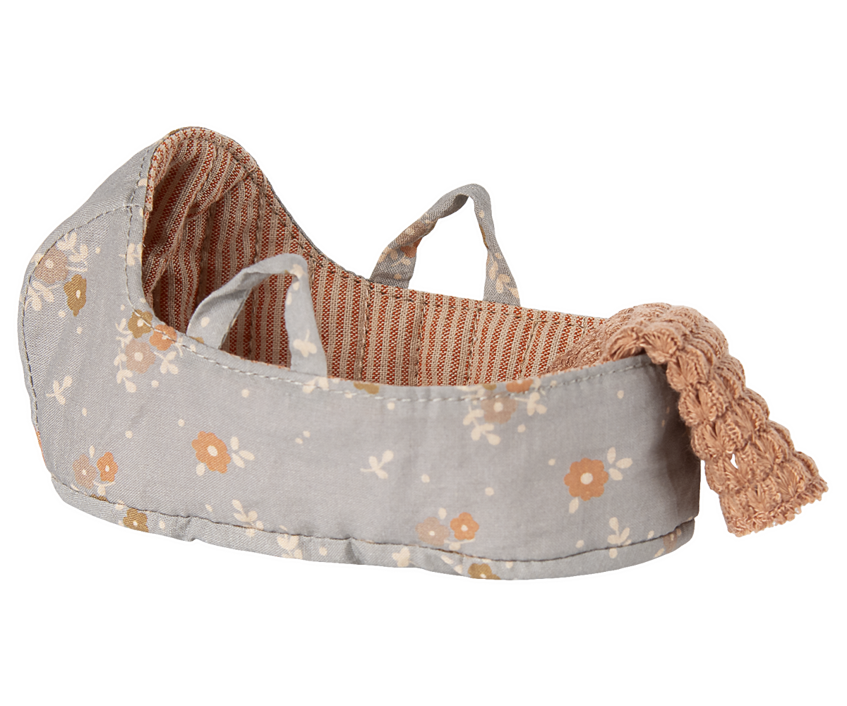 Carry cot, Micro