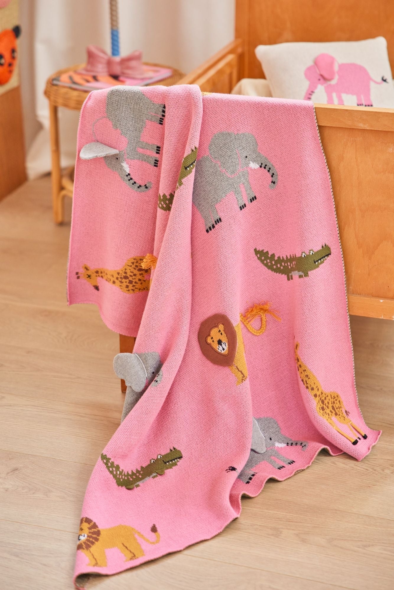 Knitted Baby Blanket in Pink with Animals and 3D Details - Pink