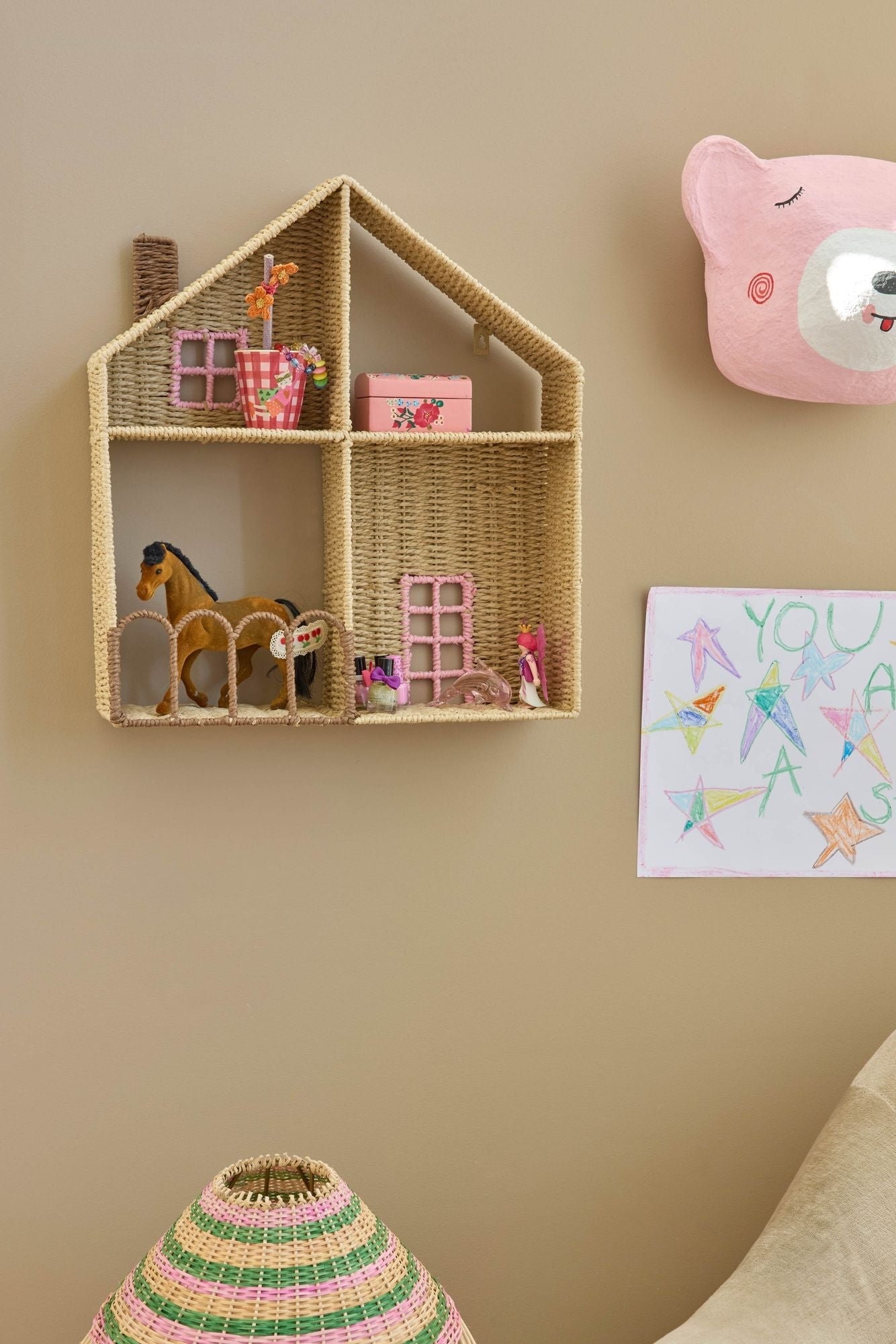 Paper Rope Shelf in House Shape with Pink Details