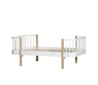 Original junior bed. 90x160 cm. white/oak