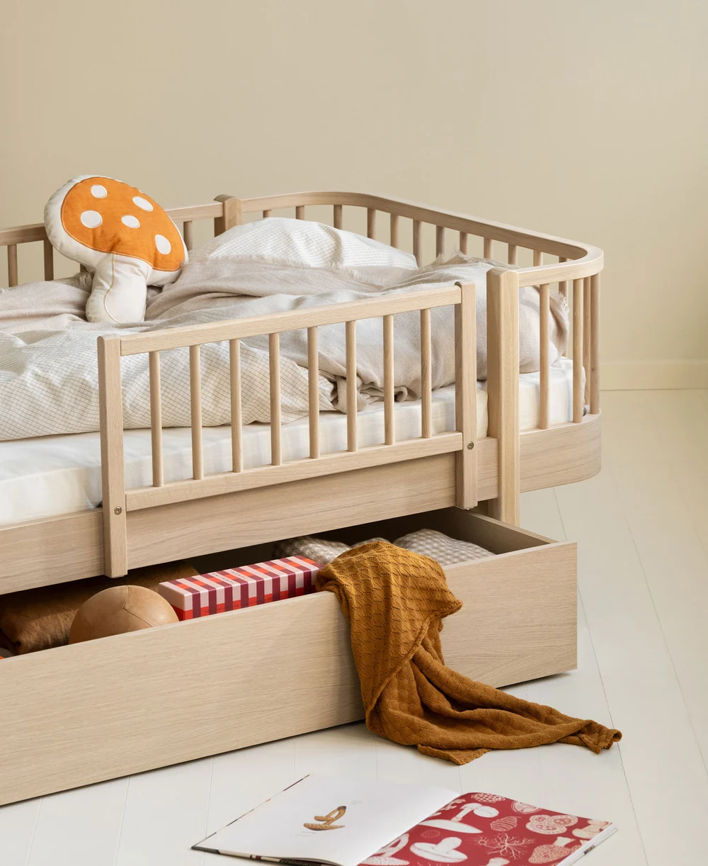 Original bed guard, oak