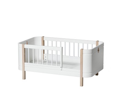 Mini+ cot bed incl. junior kit. 68x122/162 cm. white/oak