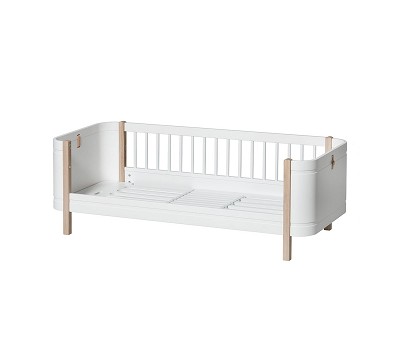 Mini+ junior bed. 68x162cm. white/oak