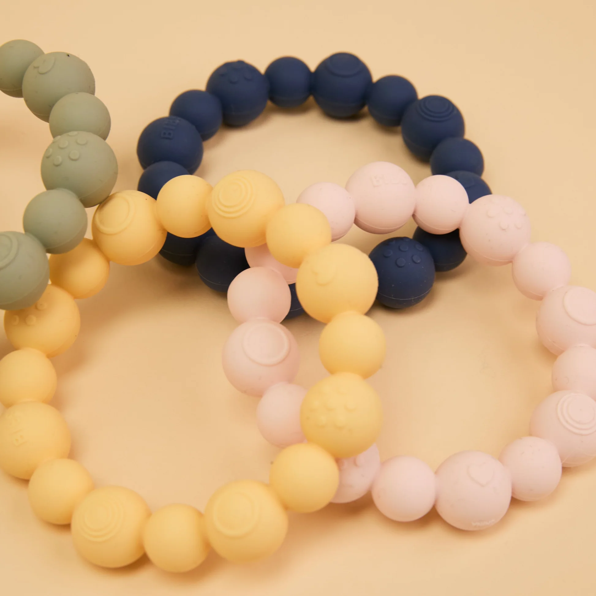 BIBS Teething Ring Beaded, Pale butter, 1 stk.
