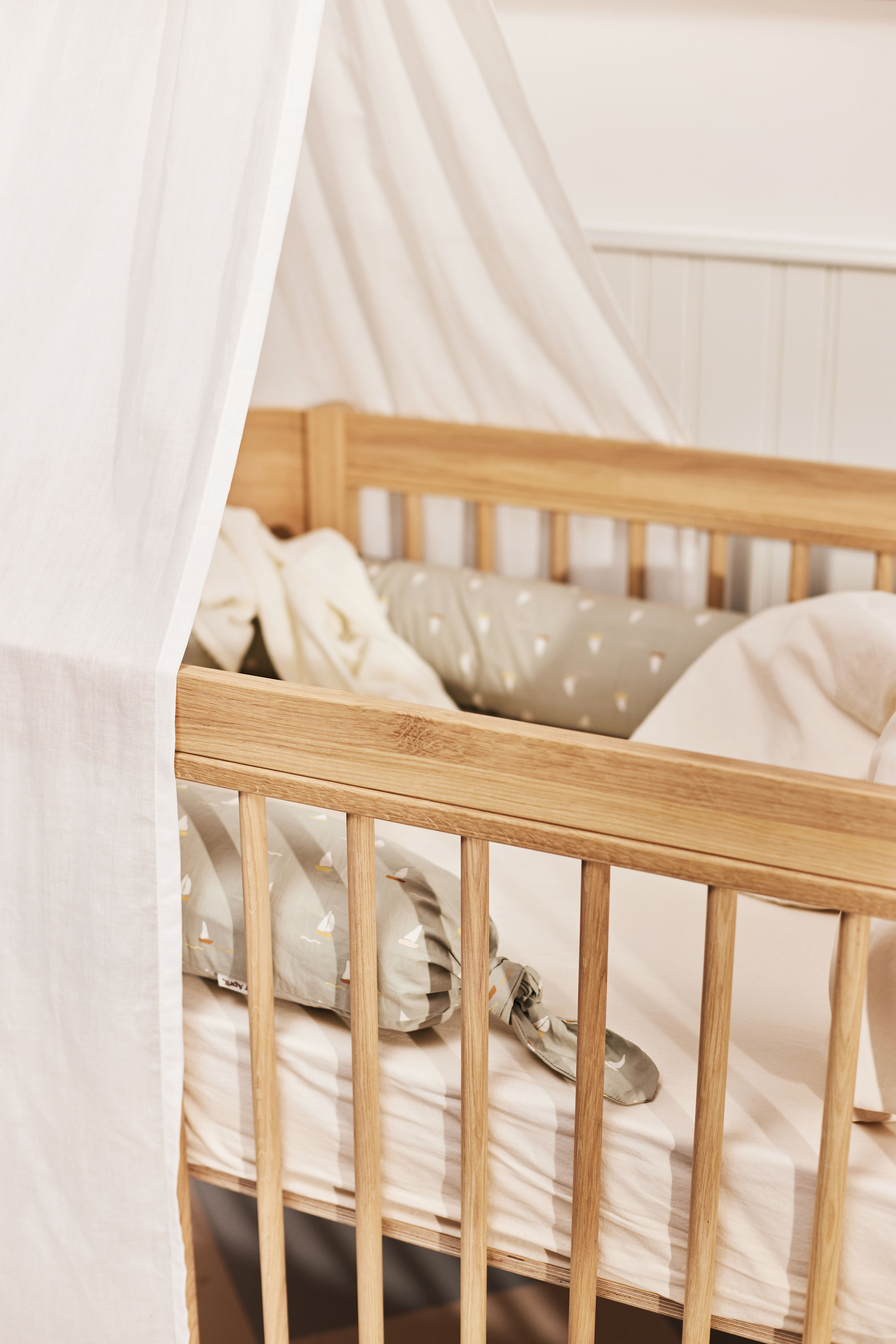 Dear April Bed Snake, Sailboats