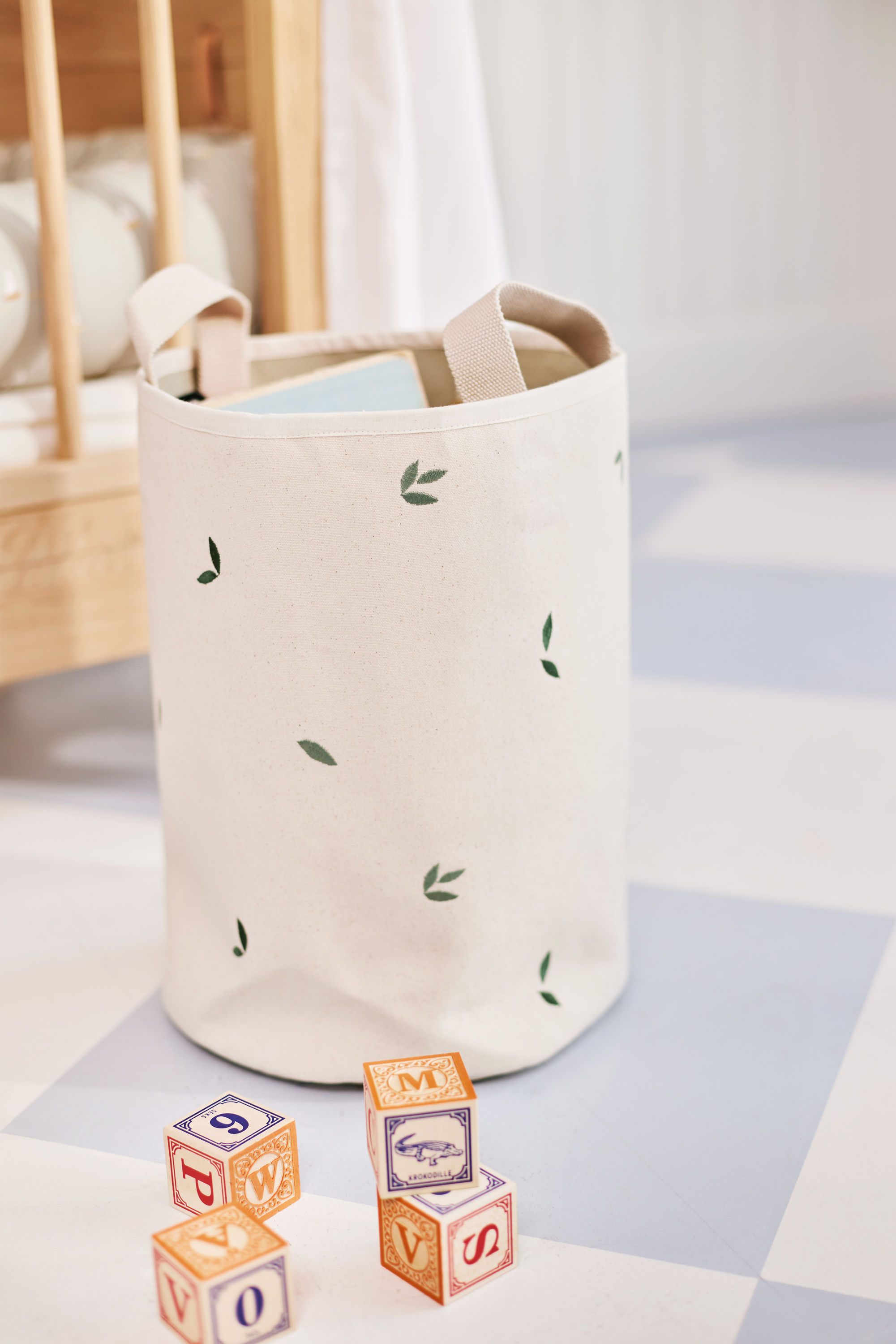 Dear April 2-pack Embroidered Storage Baskets, small, Leaves