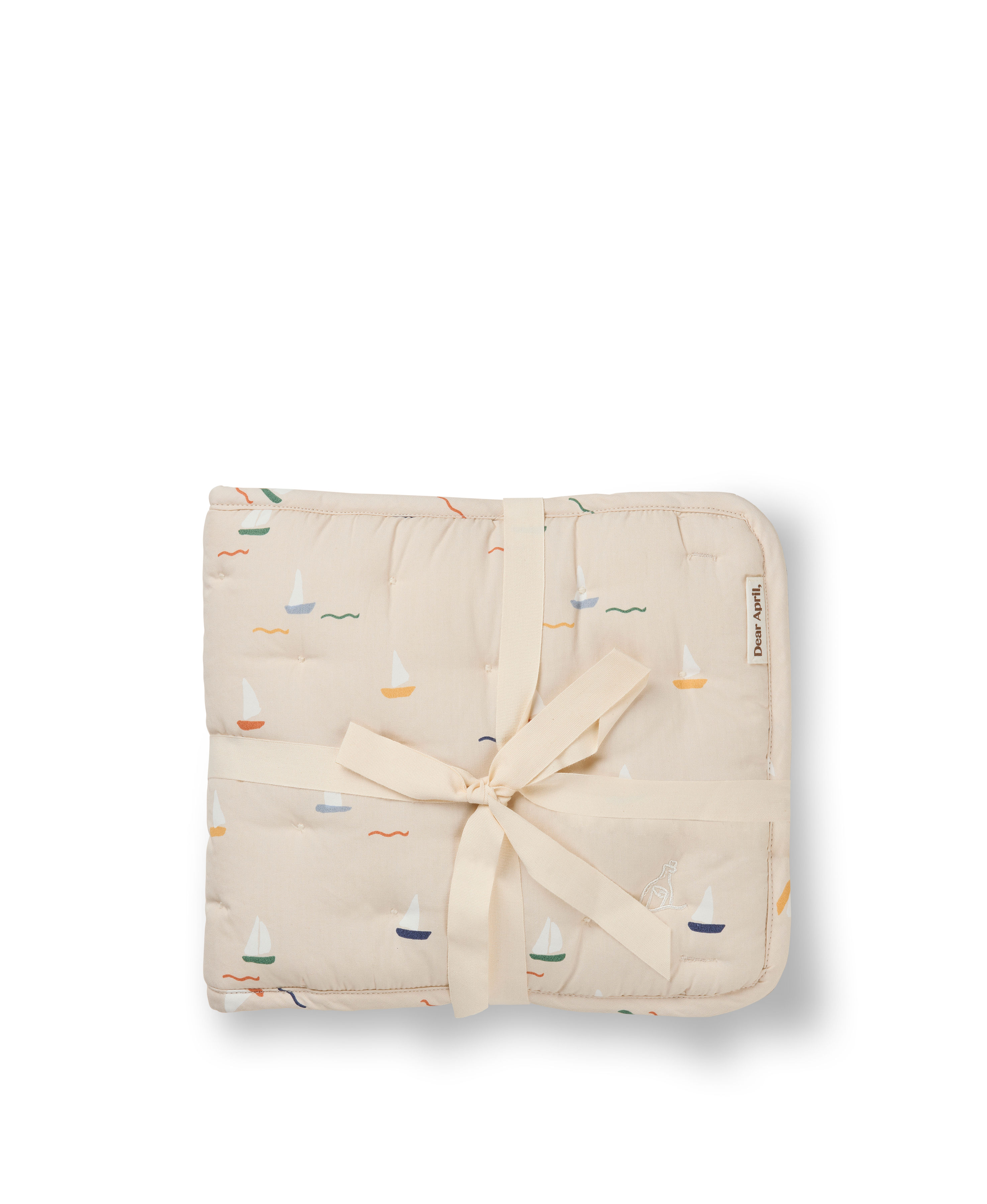 Dear April Nori Cot Bumper 190x26 cm, Quilted & Padded Pond Boats