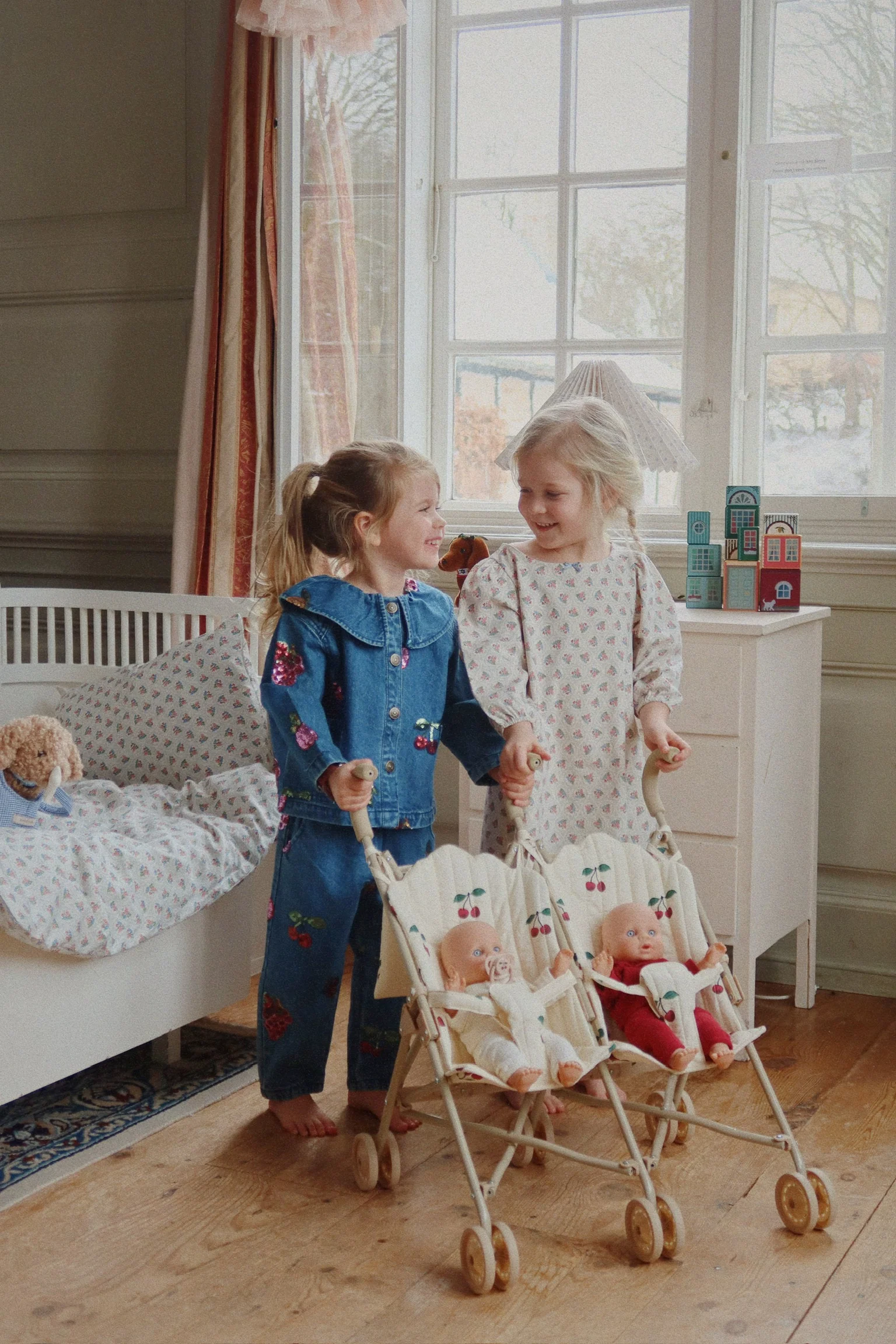 TWIN DOLL STROLLER MA GRANDE CERISE - AW25