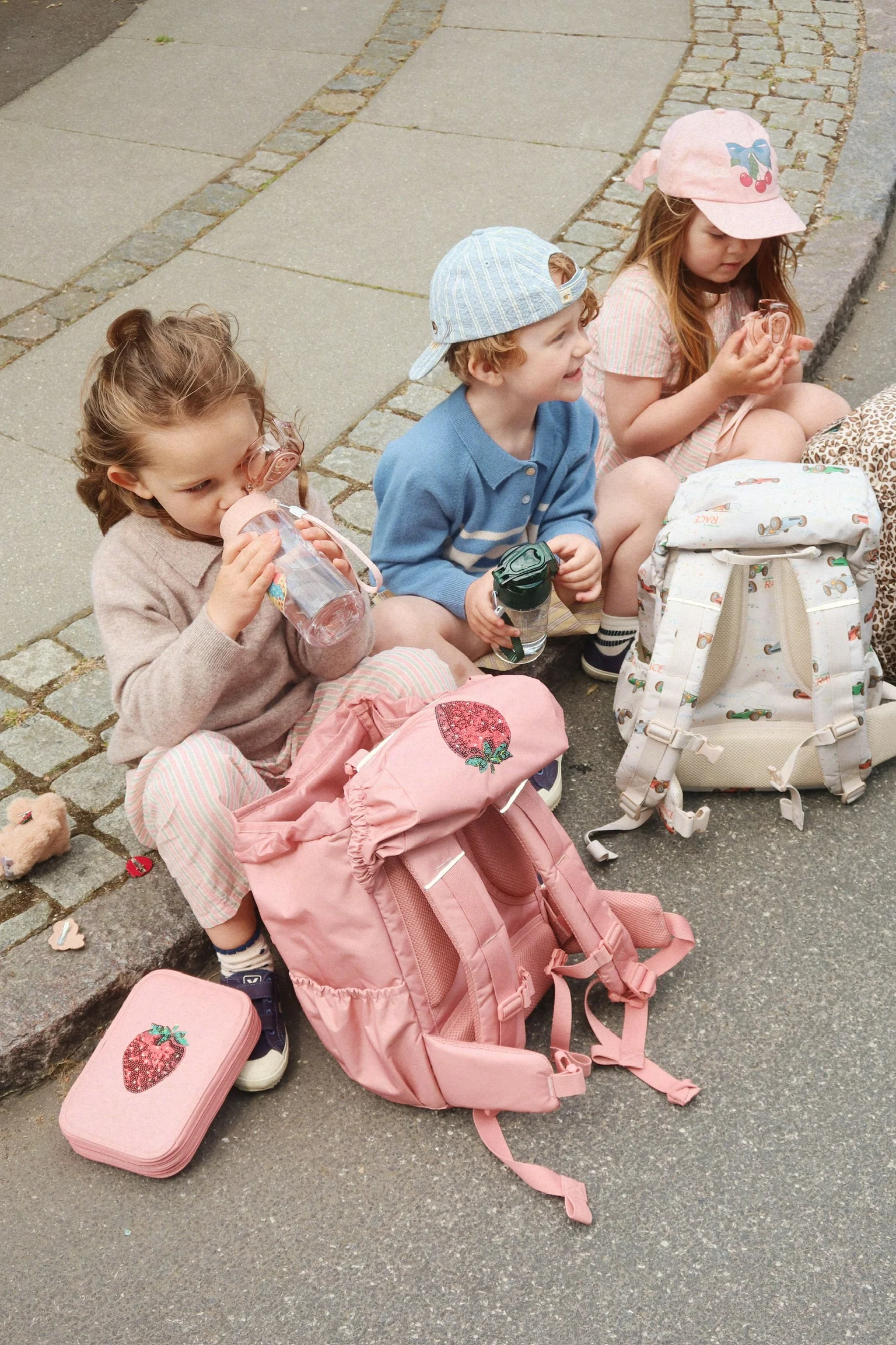 CLOVER SCHOOLBAG ROSETTE - SS26