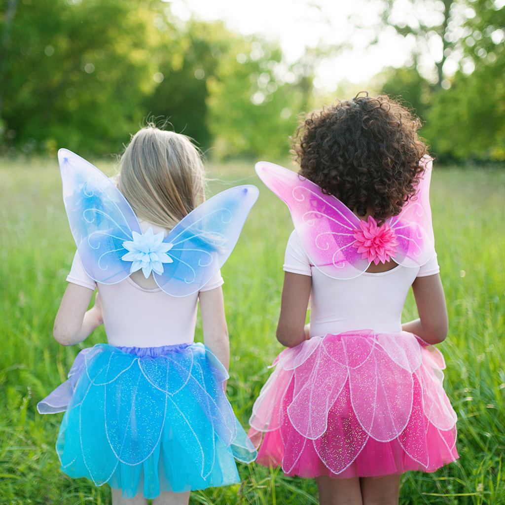 Fancy flutter skirt with wings
