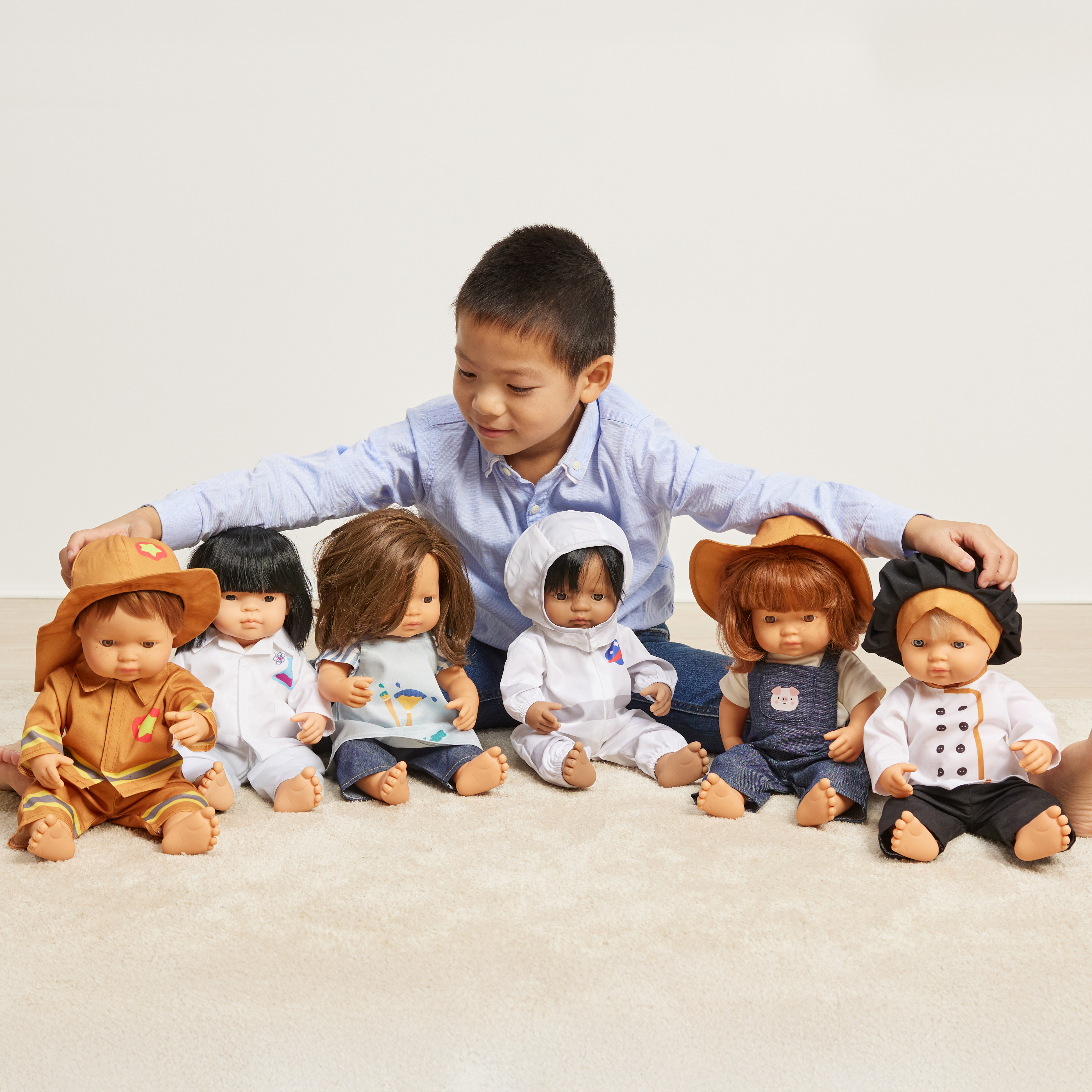 FIREMAN SET OF CLOTHES 38CM