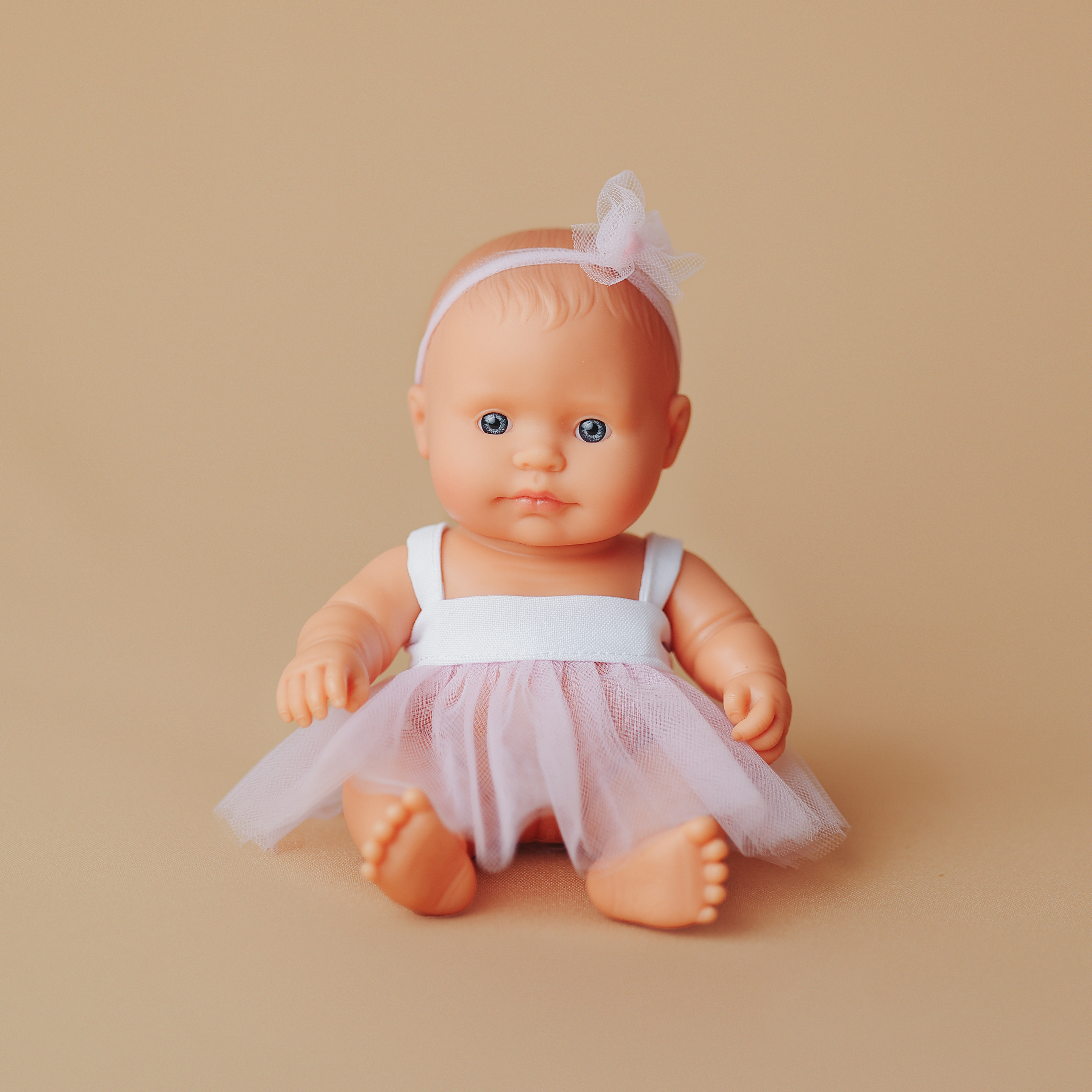 MF&M CAUCASIAN GIRL BABY DOLL 21CM