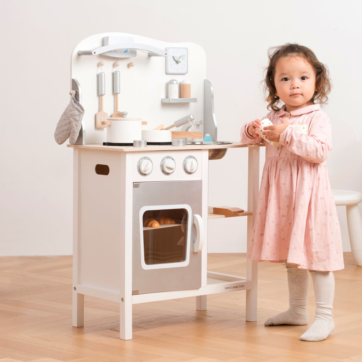 Kitchenette - white