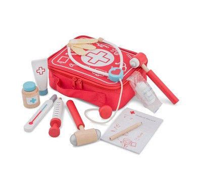 Legekoffert med utstyr i tre