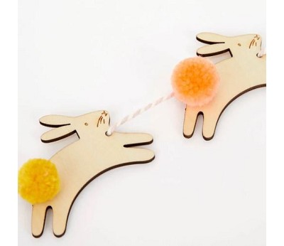 Wooden Bunny Mini Garland SS23