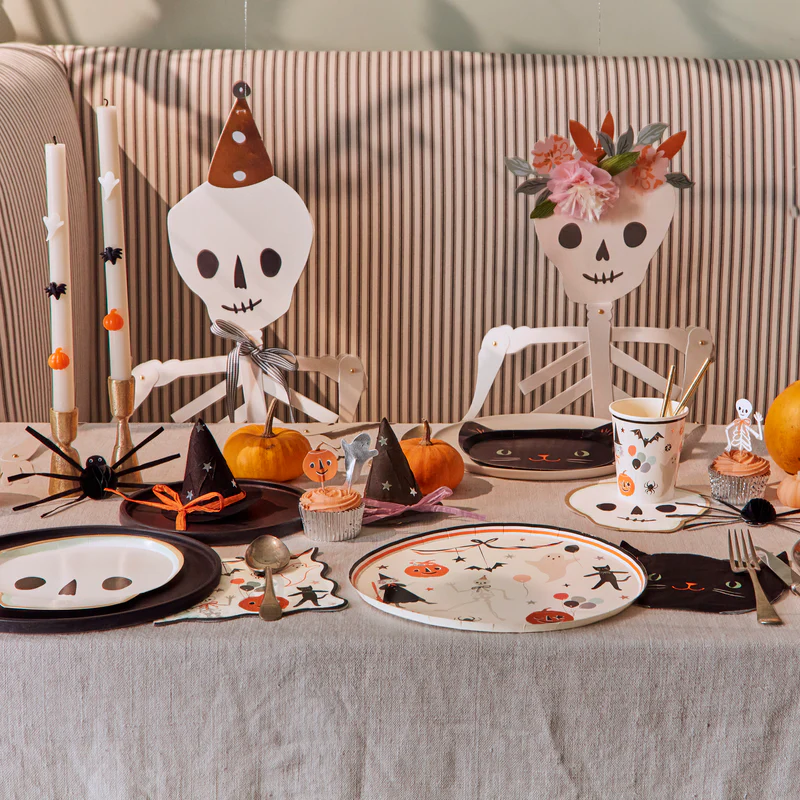 Giant Jointed Skeletons (x 3) AW26