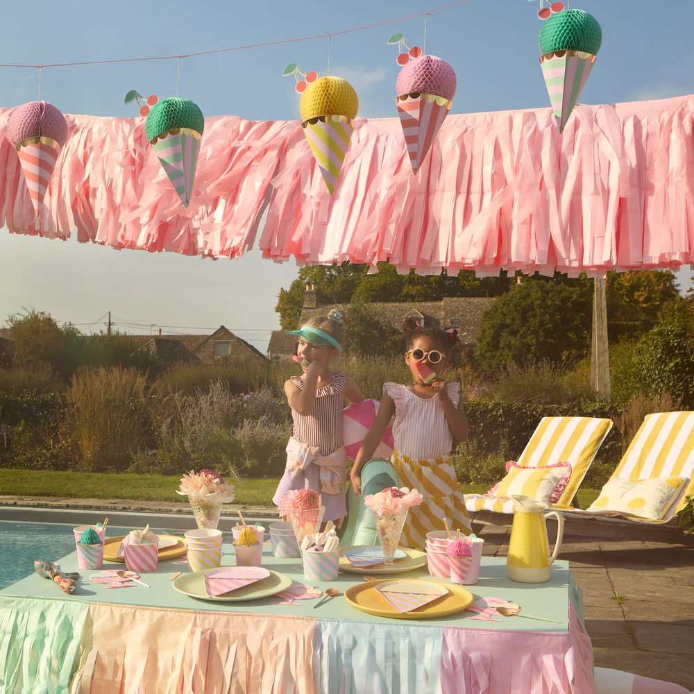 Ice Cream Cups & Spoons - ED26