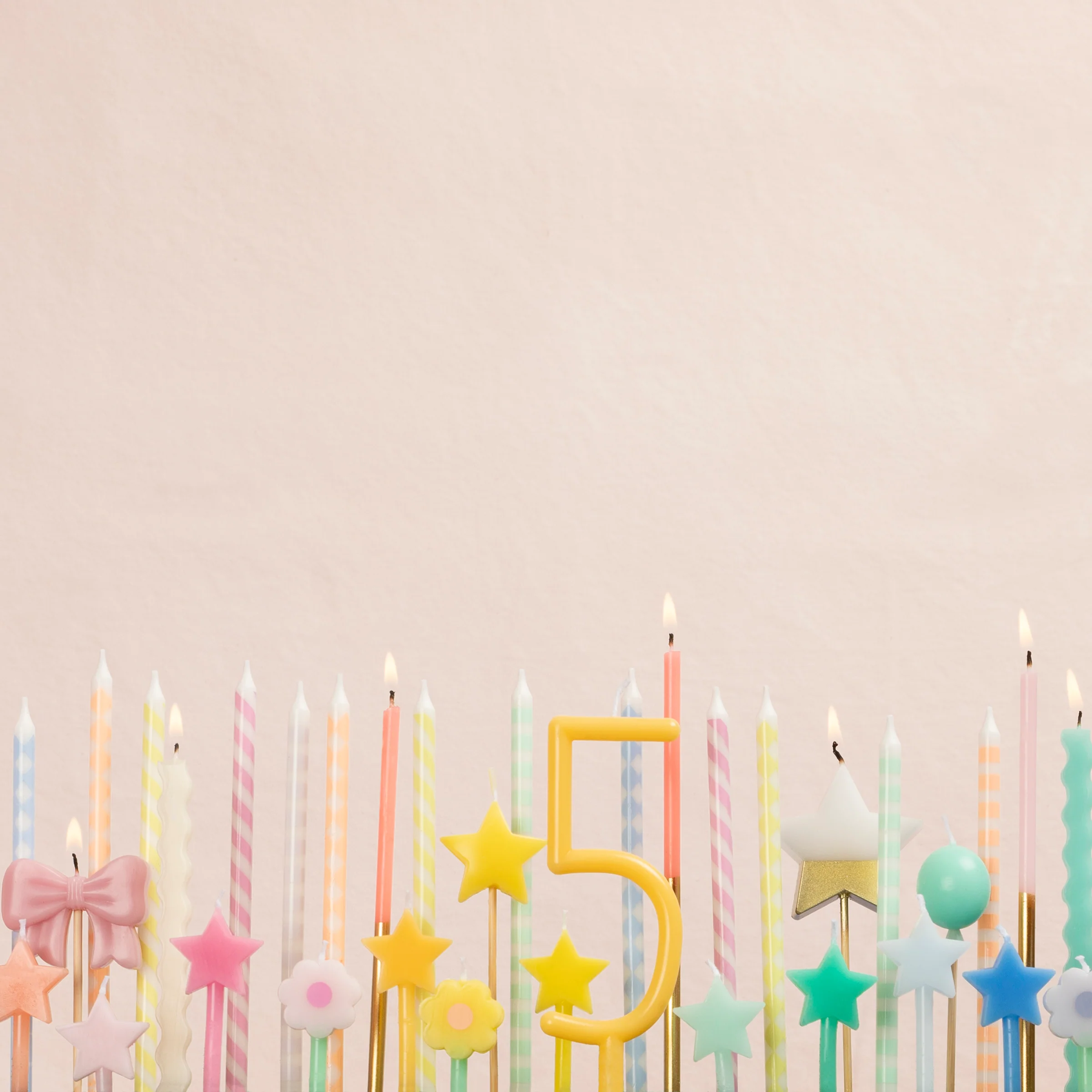 Slim Number 4 Candle - ED26