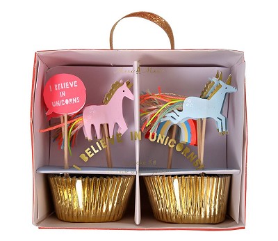 I Believe In Unicorns Cupcake Kit - ED26